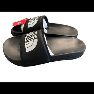 Womens size 9 Northface basecamp slides III new in box